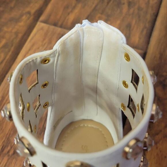 Shoe Dazzle Dackota Flat Sandals - Picture 13 of 13